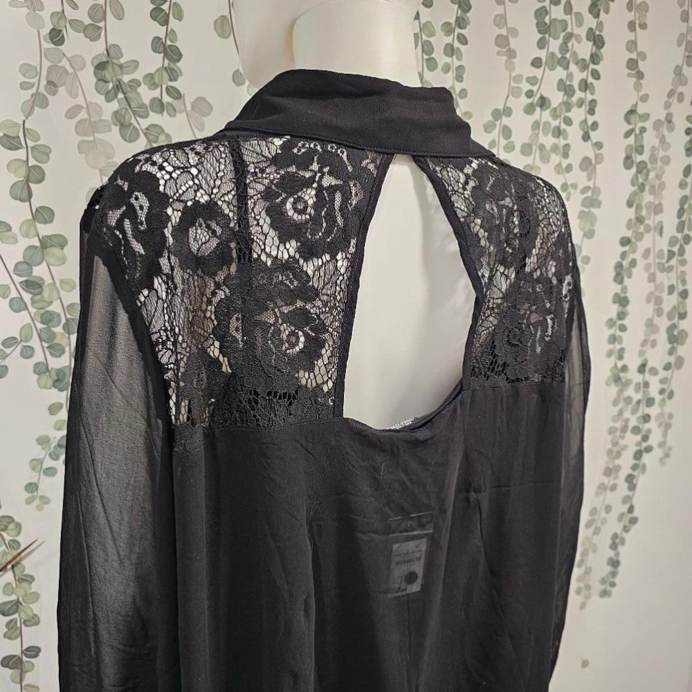 City Chic Black Lace Yoke Sheer High Low Blouse Sz XXL - Picture 7 of 10
